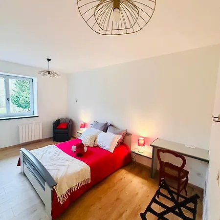D'hotes Les Vernayes Bed & Breakfast Amplepuis