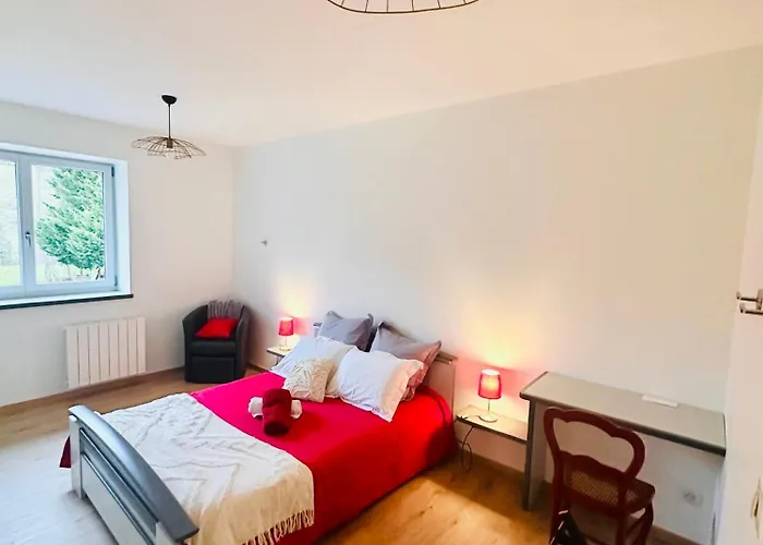 D'hotes Les Vernayes Bed & Breakfast Amplepuis
