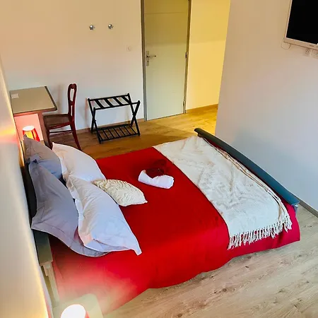 ベッド・アンド・ブレックファスト D'hotes Les Vernayes *